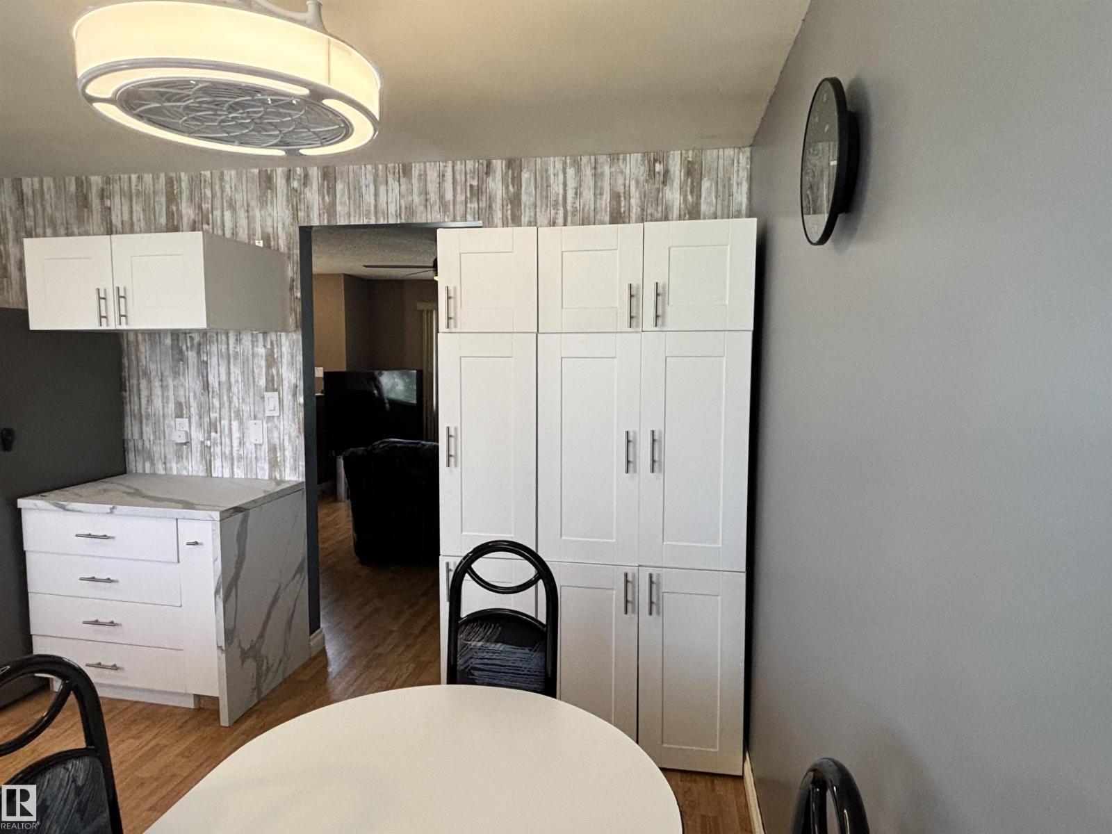155 BROOKWOOD DR - 9