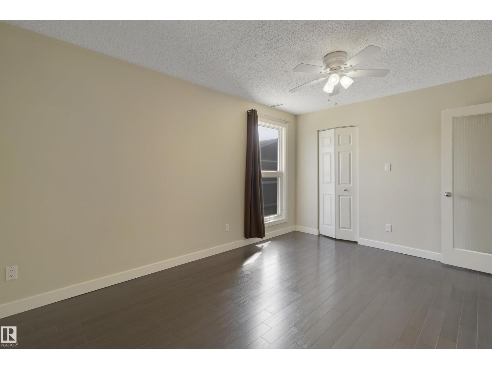 #54 2204 118 ST NW, Edmonton