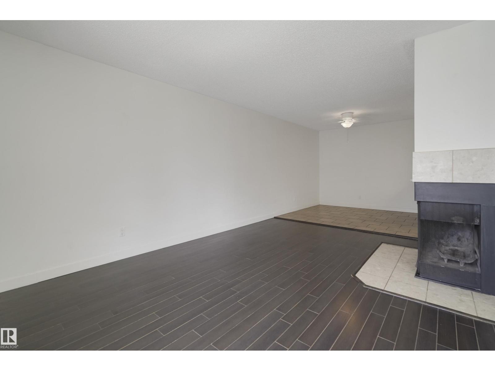#54 2204 118 ST NW, Edmonton