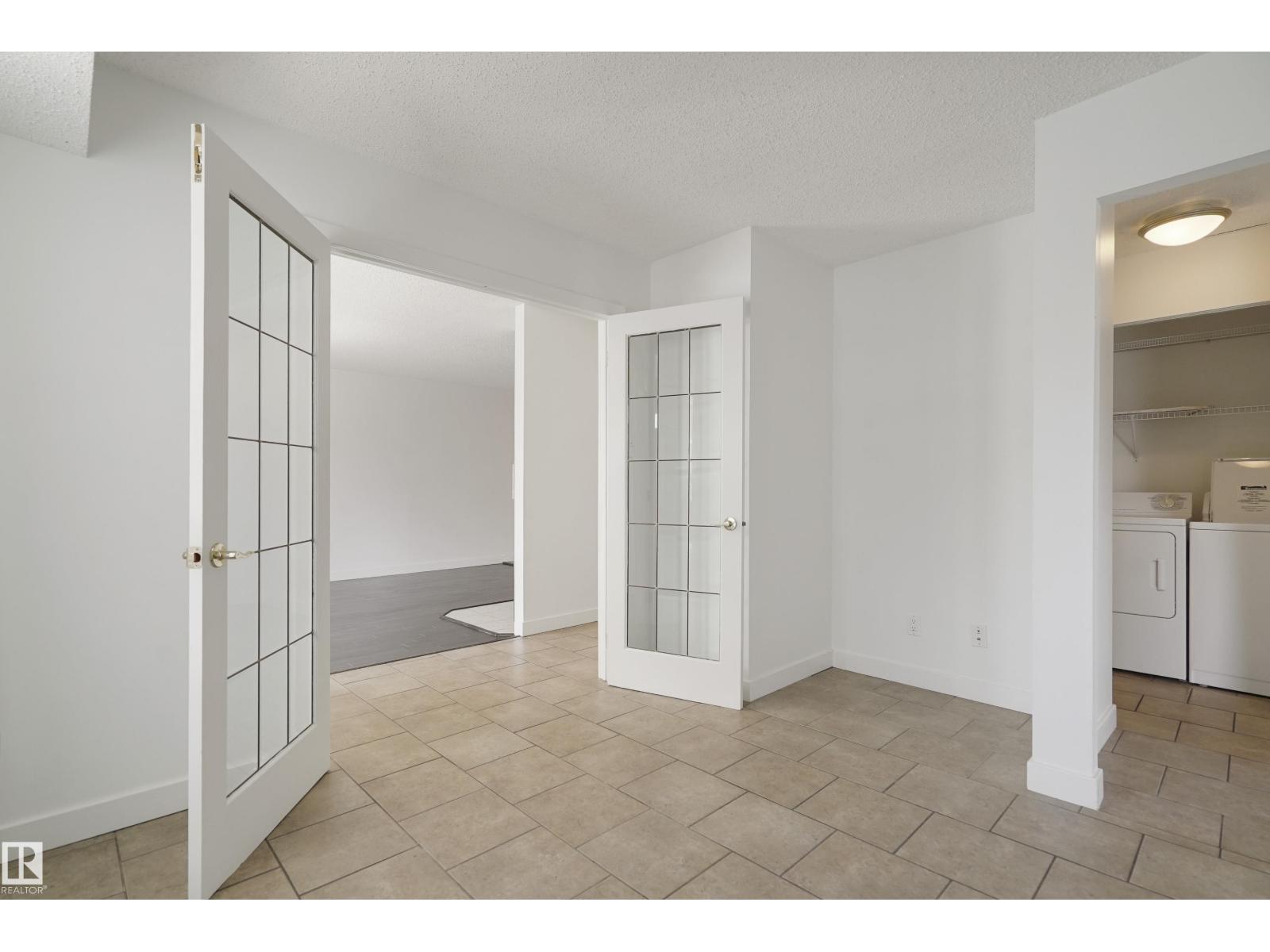 #54 2204 118 ST NW, Edmonton
