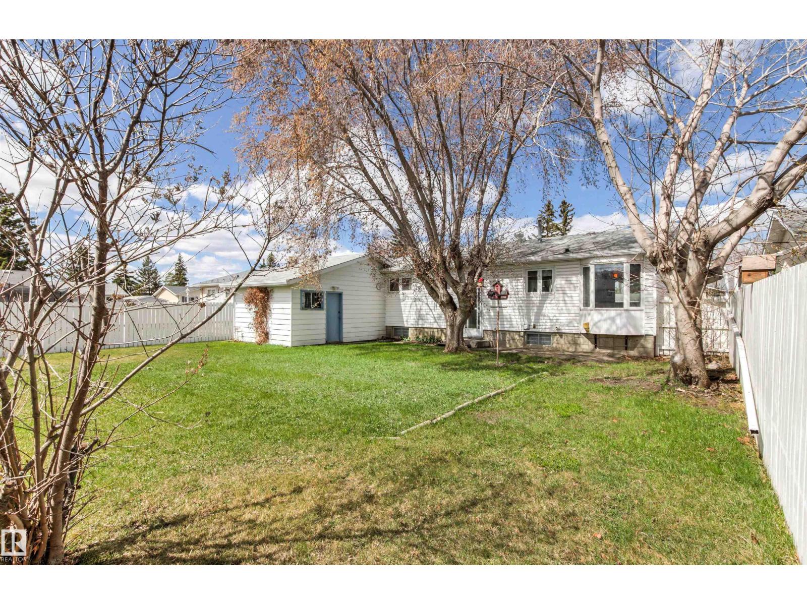 29 BRISTOW CR, Spruce Grove