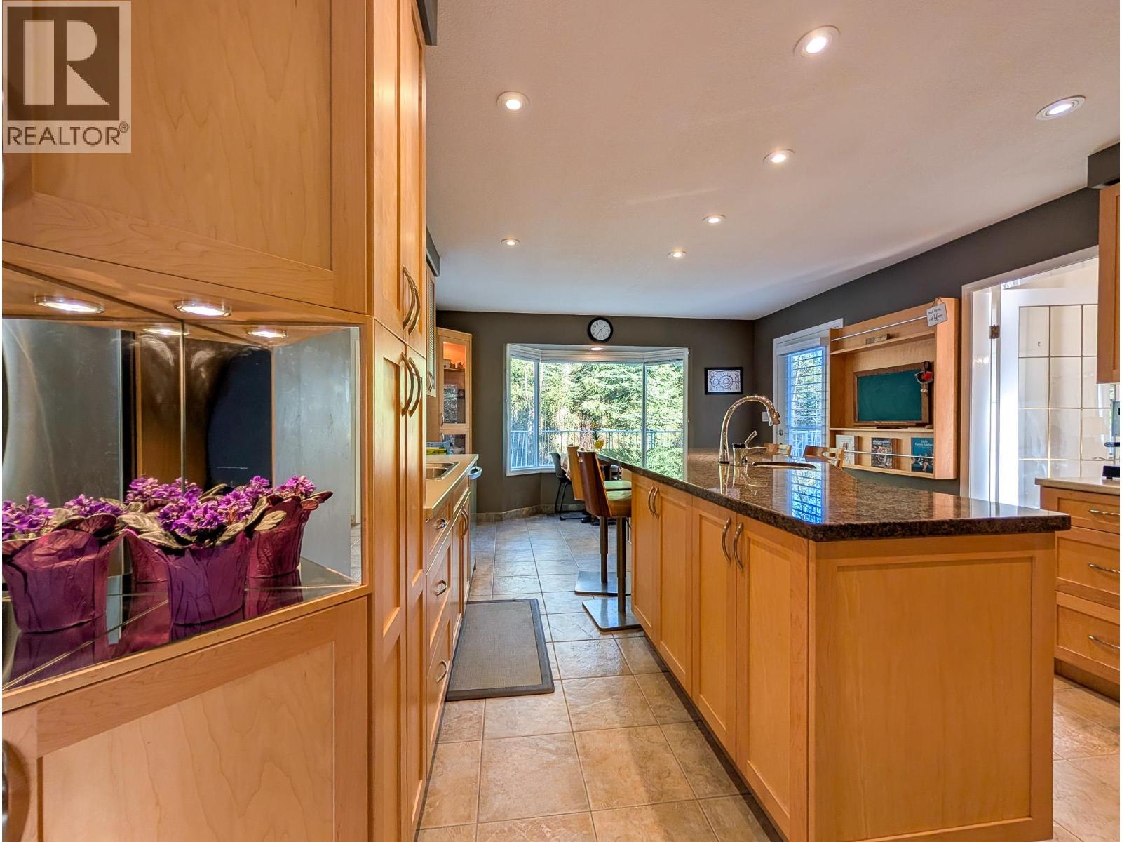 8419 SUMMER PLACE - 24