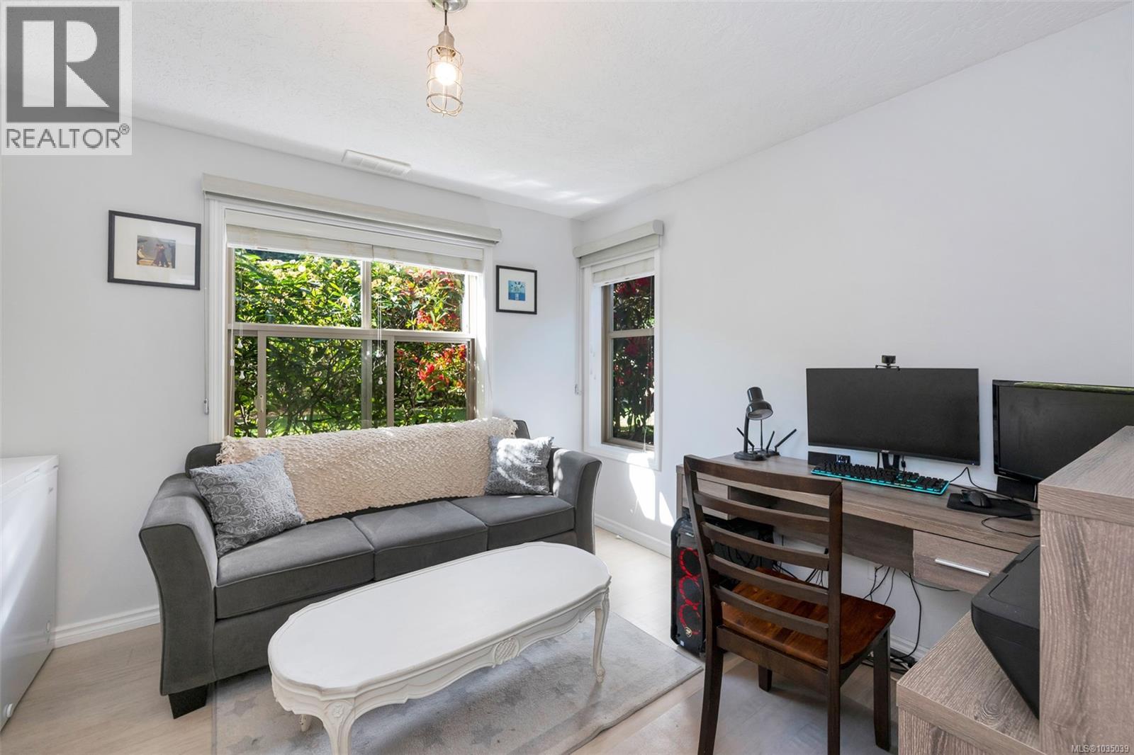 #205 3160 Albina St - 21