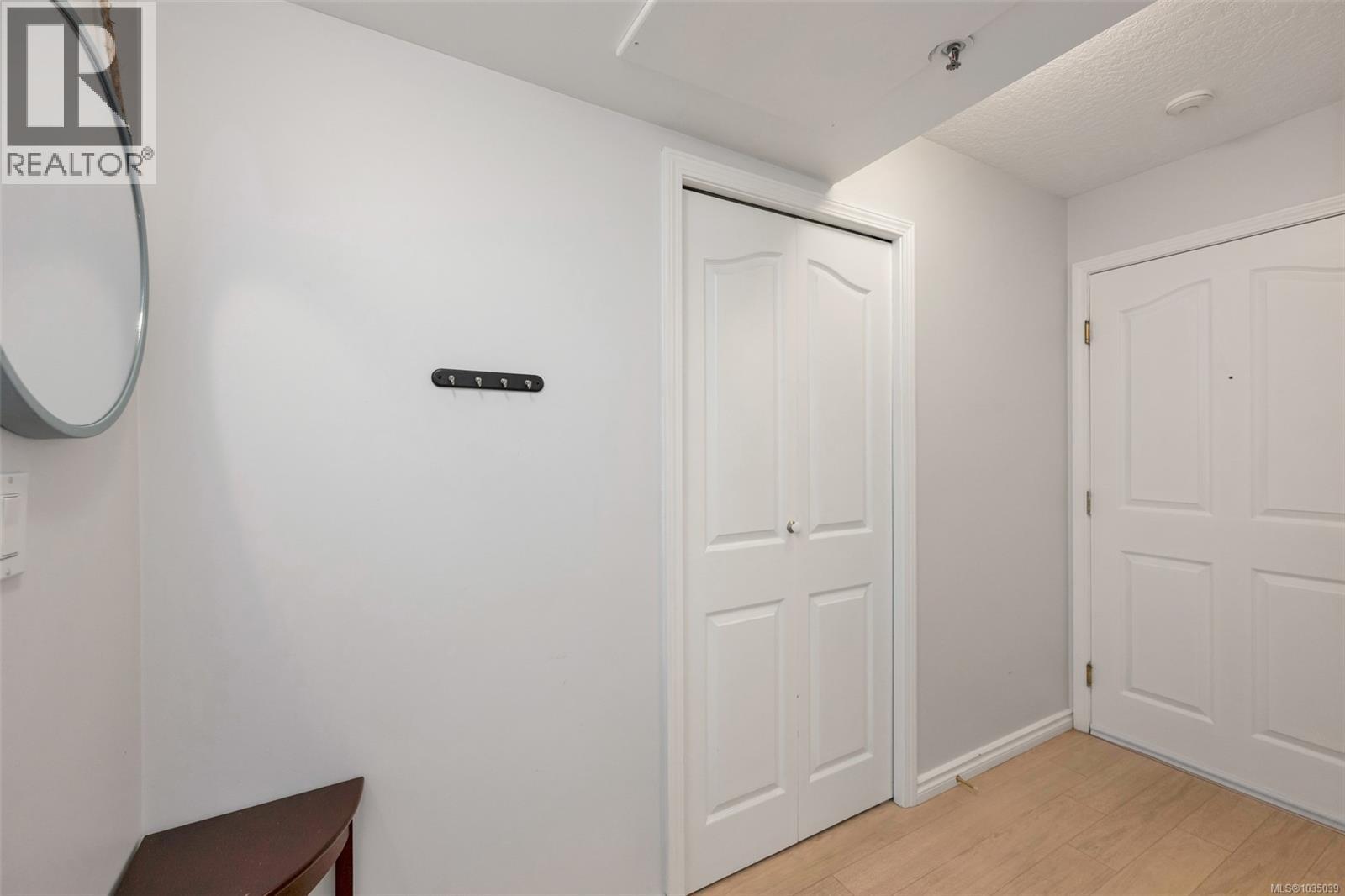 #205 3160 Albina St - 25