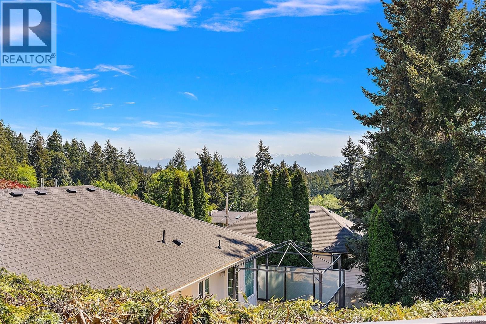  3564 Sunheights Drive, Colwood
