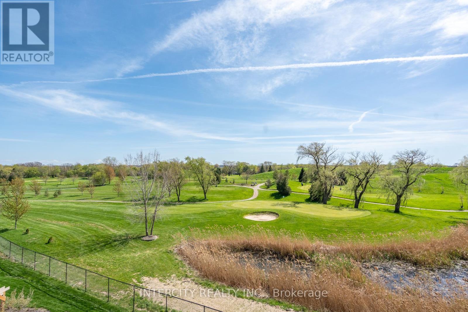 #327 50 HERRICK AVENUE - 25