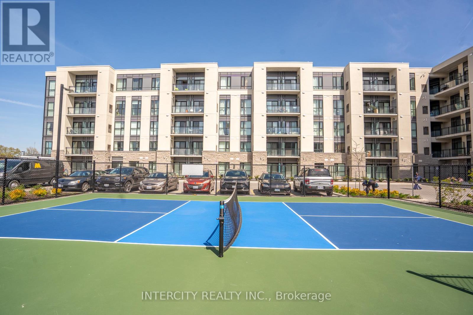 #327 50 HERRICK AVENUE - 37