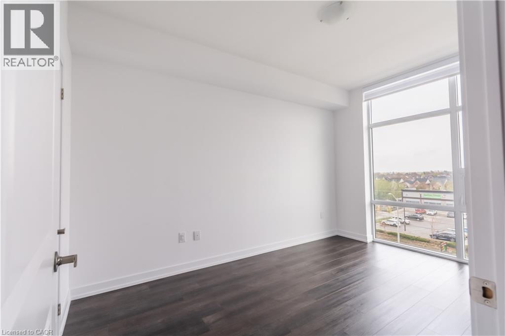 10 MALLARD Trail Unit# 524, Waterdown, Ontario, L8B2A7 — Photo 12