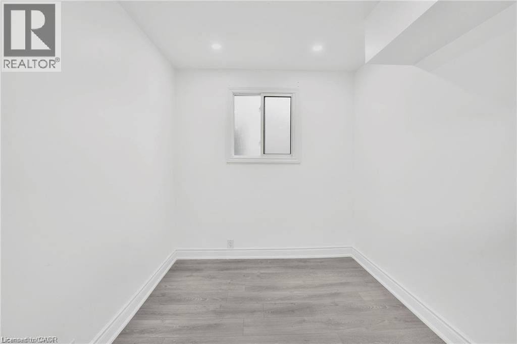 68 YORK Road, Dundas, Ontario, L9H1L7 — Photo 19