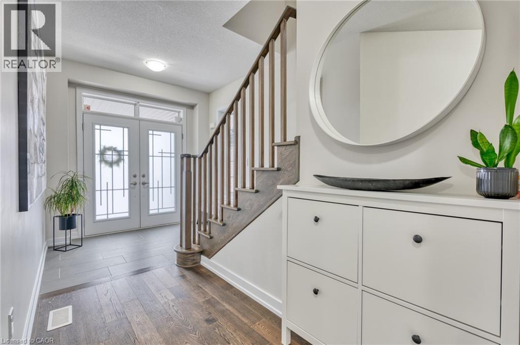47 SUNDIN Drive, Haldimand County, Ontario, N3W0H3 — Photo 4