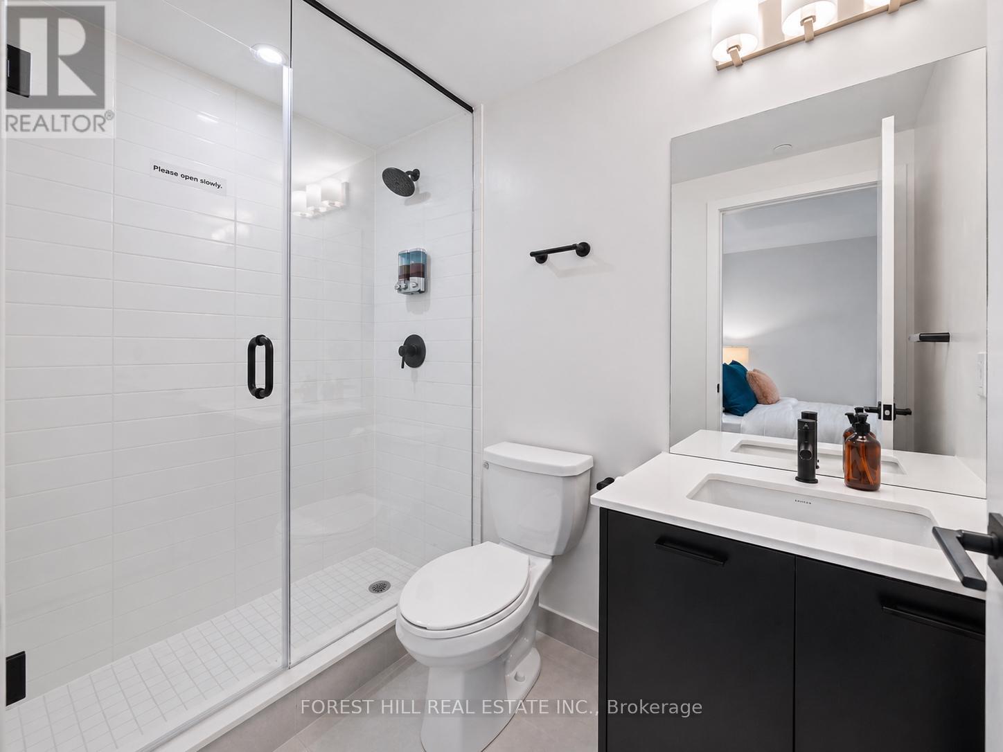 #104 16 SYMES ROAD - 17