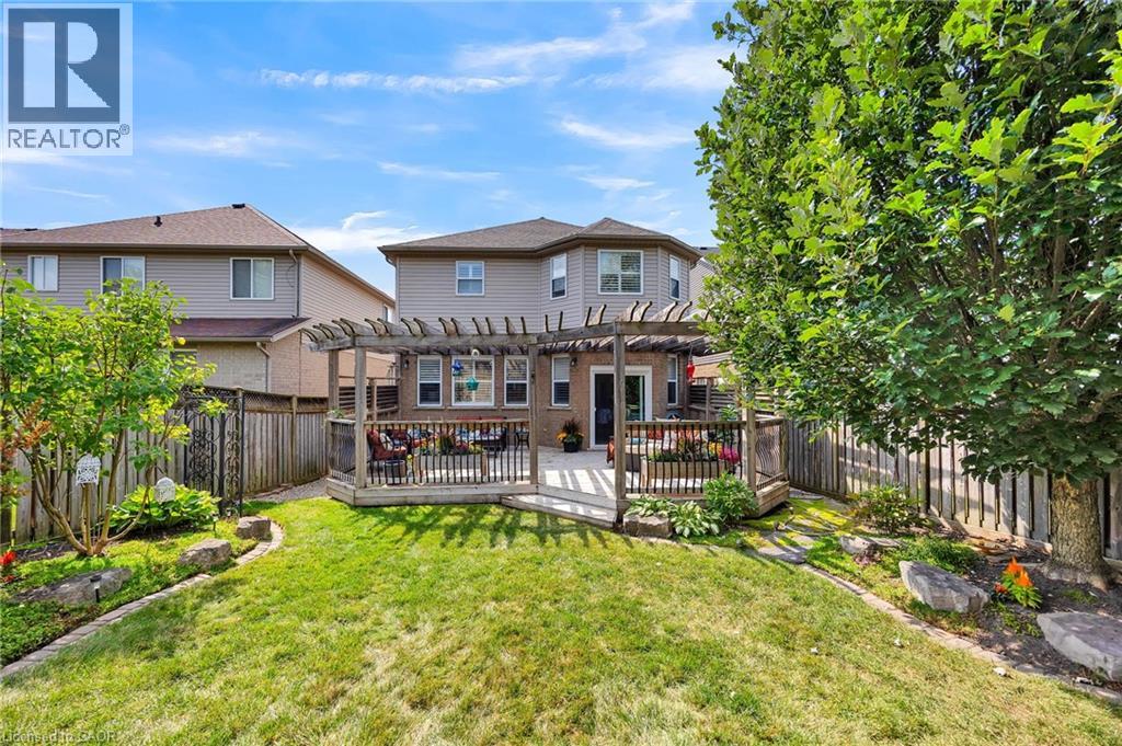 835 BRANDENBURG Boulevard, Waterloo, Ontario, N2T2X3 — Photo 42