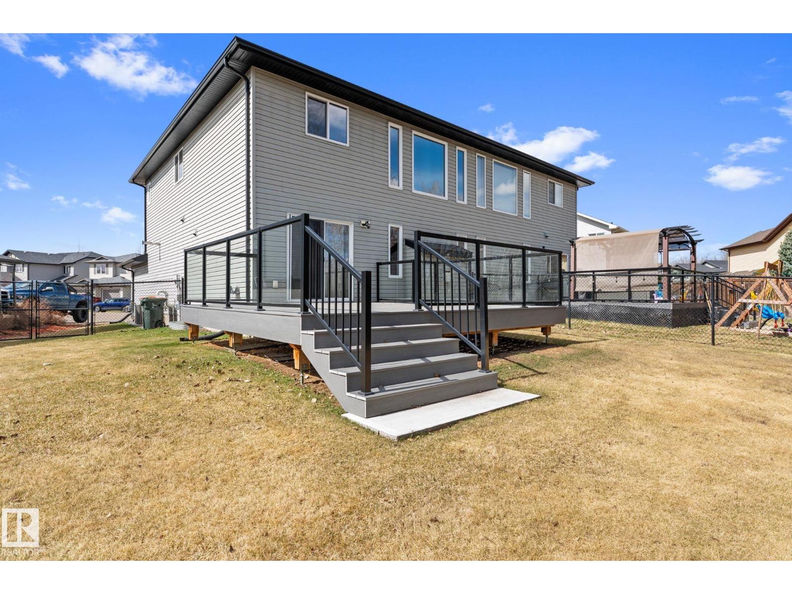 516 FAIRWAY TC, Stony Plain