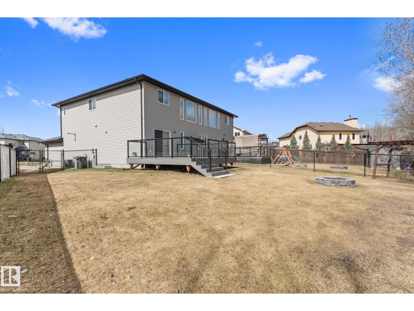 516 FAIRWAY TC, Stony Plain