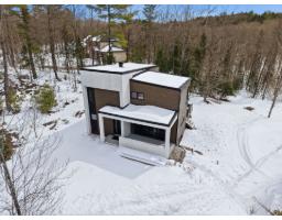 6 Rue Du Butor, Val Des Monts, QC J8N0B7 Photo 44