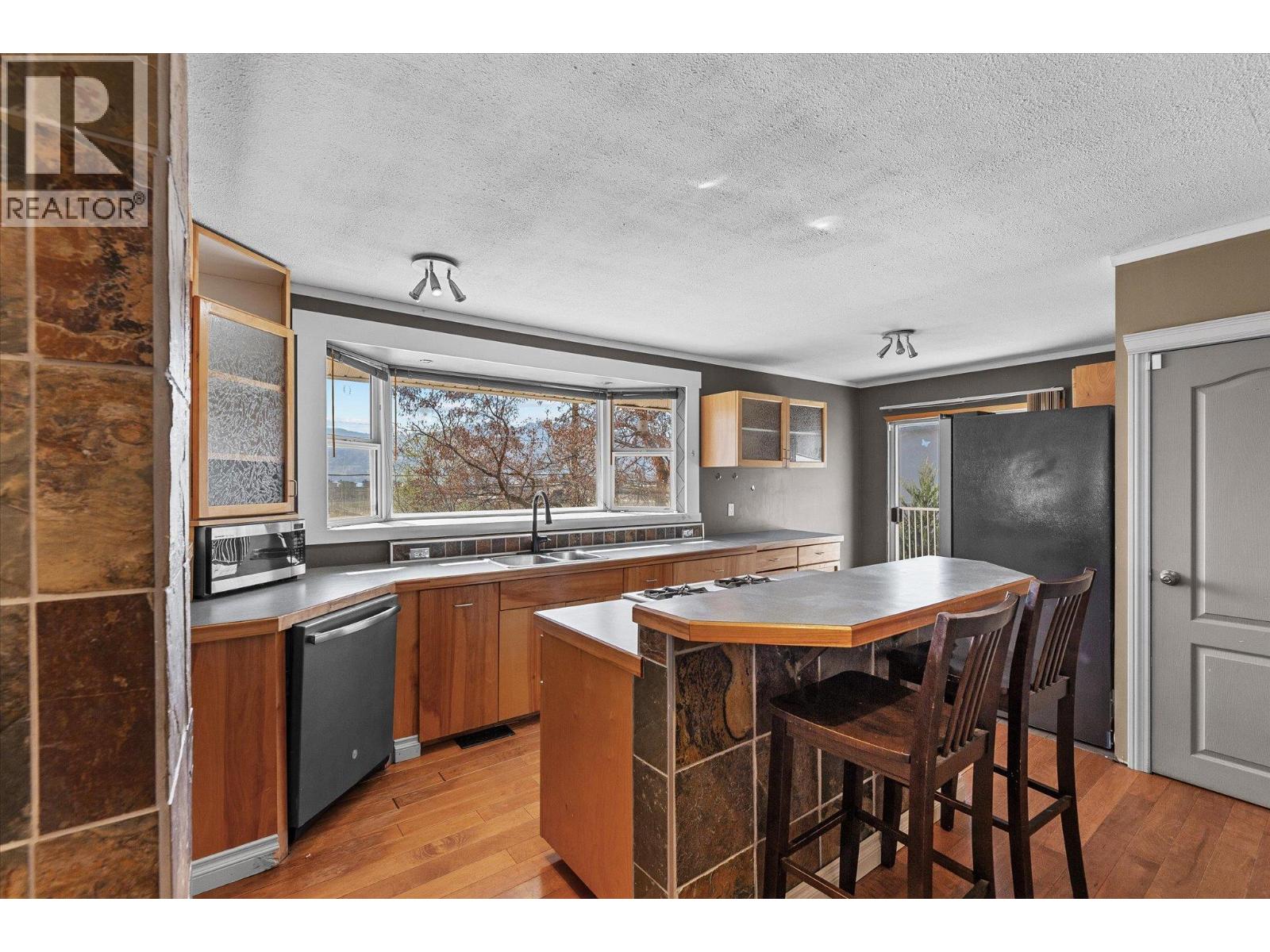  3629 Empire Place, West Kelowna