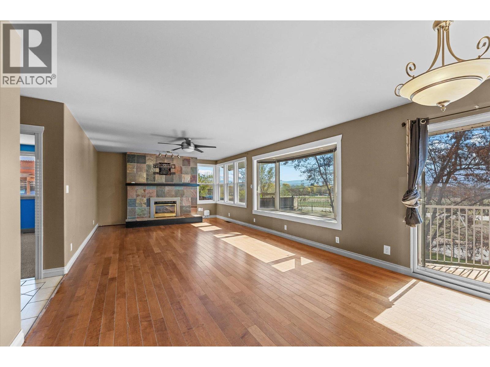 3629 Empire Place, West Kelowna