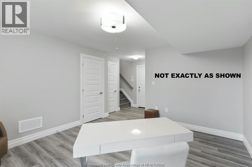 713 BROWNSTONE ROAD, Lakeshore, Ontario, N9K0A8 — Photo 3