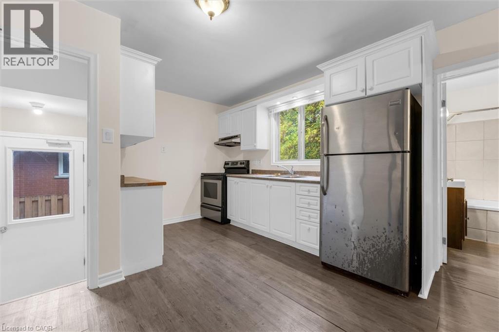 62 BOND Street, Kitchener, Ontario, N2H4S5 — Photo 7