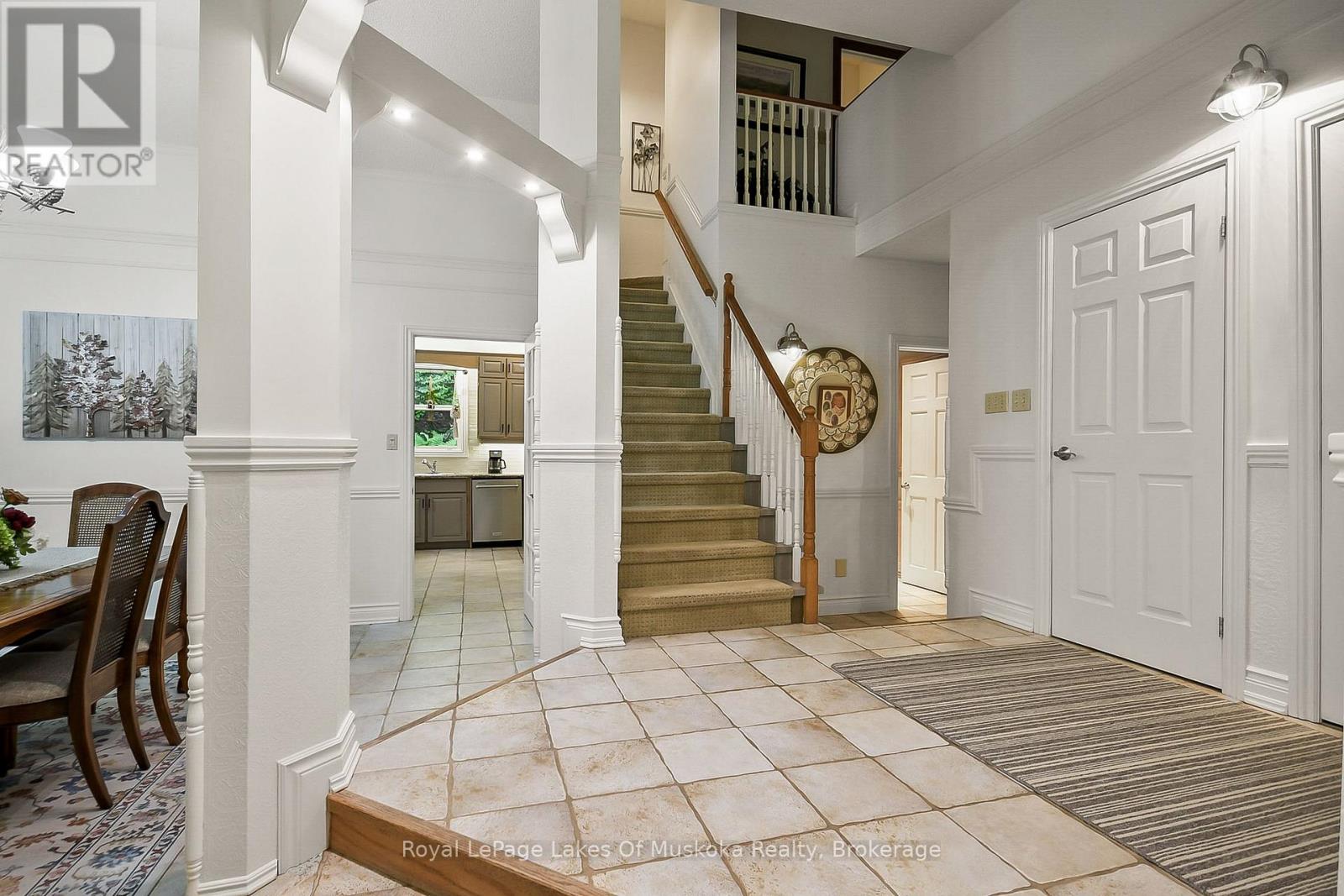 103 SOUTHBANK DRIVE - 23