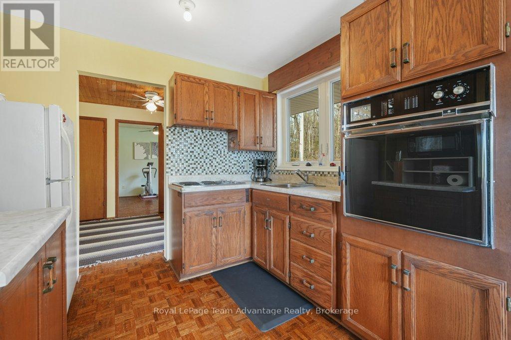 11 BIRCH LANE - 20