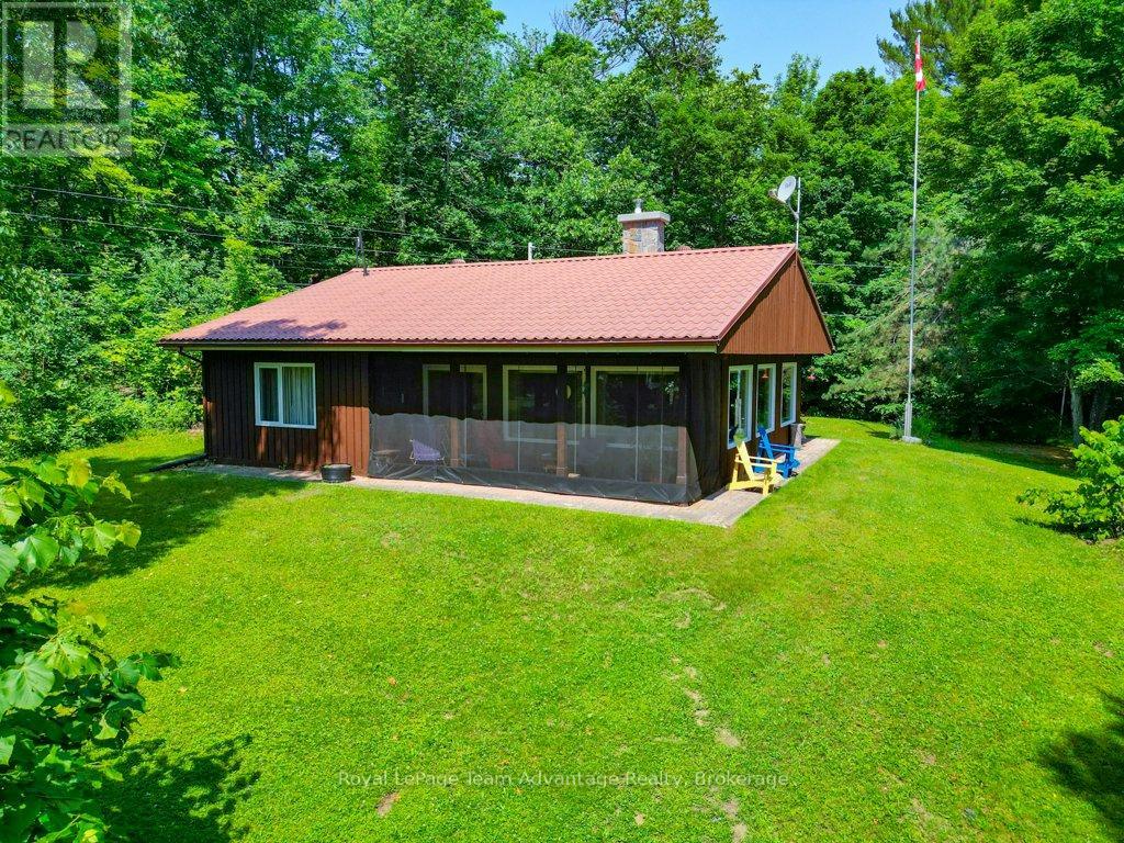 11 BIRCH LANE - 6