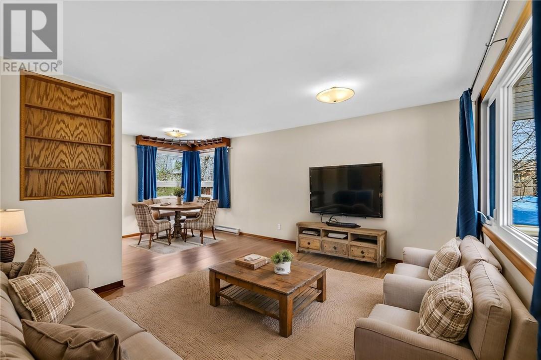 147 Harry, Sudbury, Ontario, P3B3E3 — Photo 14