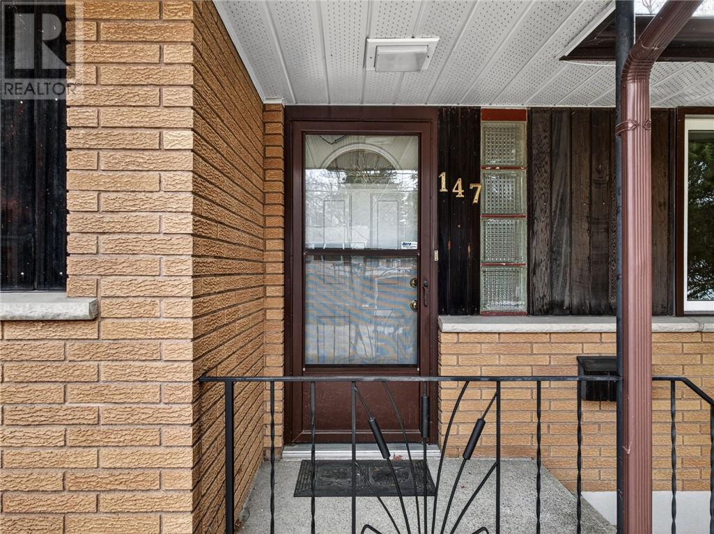 147 Harry, Sudbury, Ontario, P3B3E3 — Photo 4