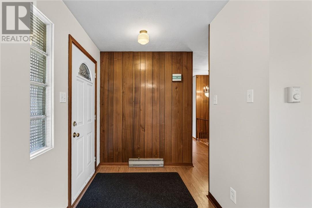 147 Harry, Sudbury, Ontario, P3B3E3 — Photo 5