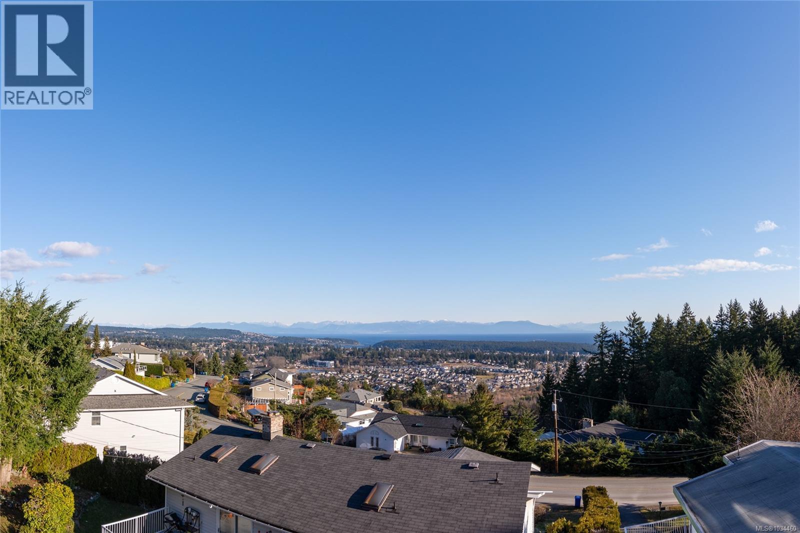 1085 College Dr - 5