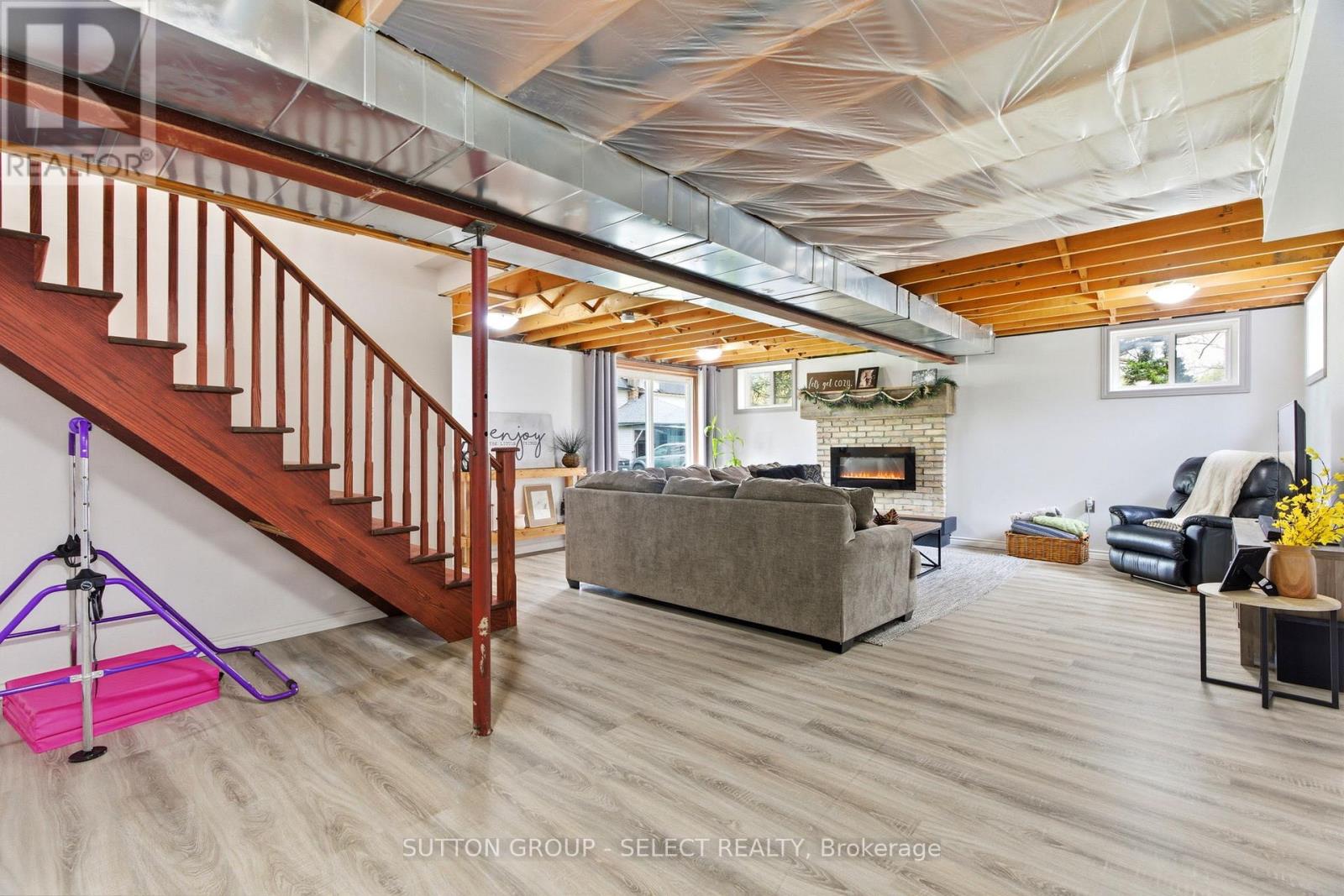 41165 KIRKTON ROAD - 23