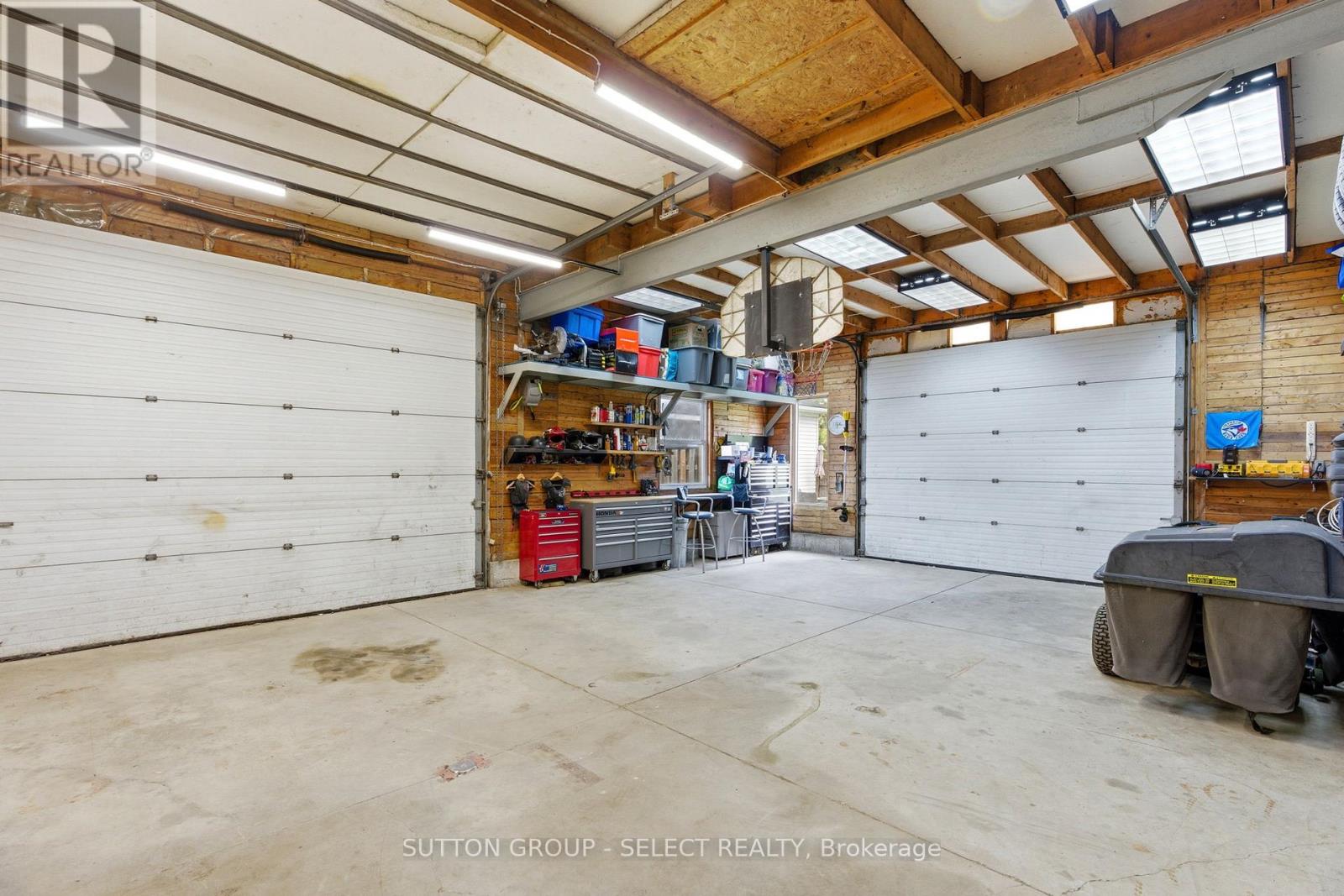 41165 KIRKTON ROAD - 30