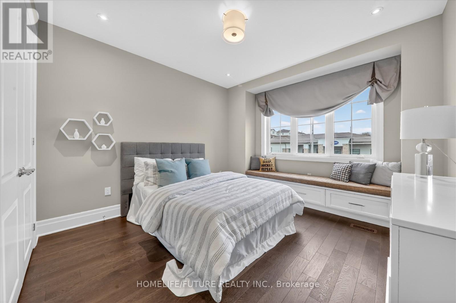 1159 DRAGONFLY AVENUE - 29