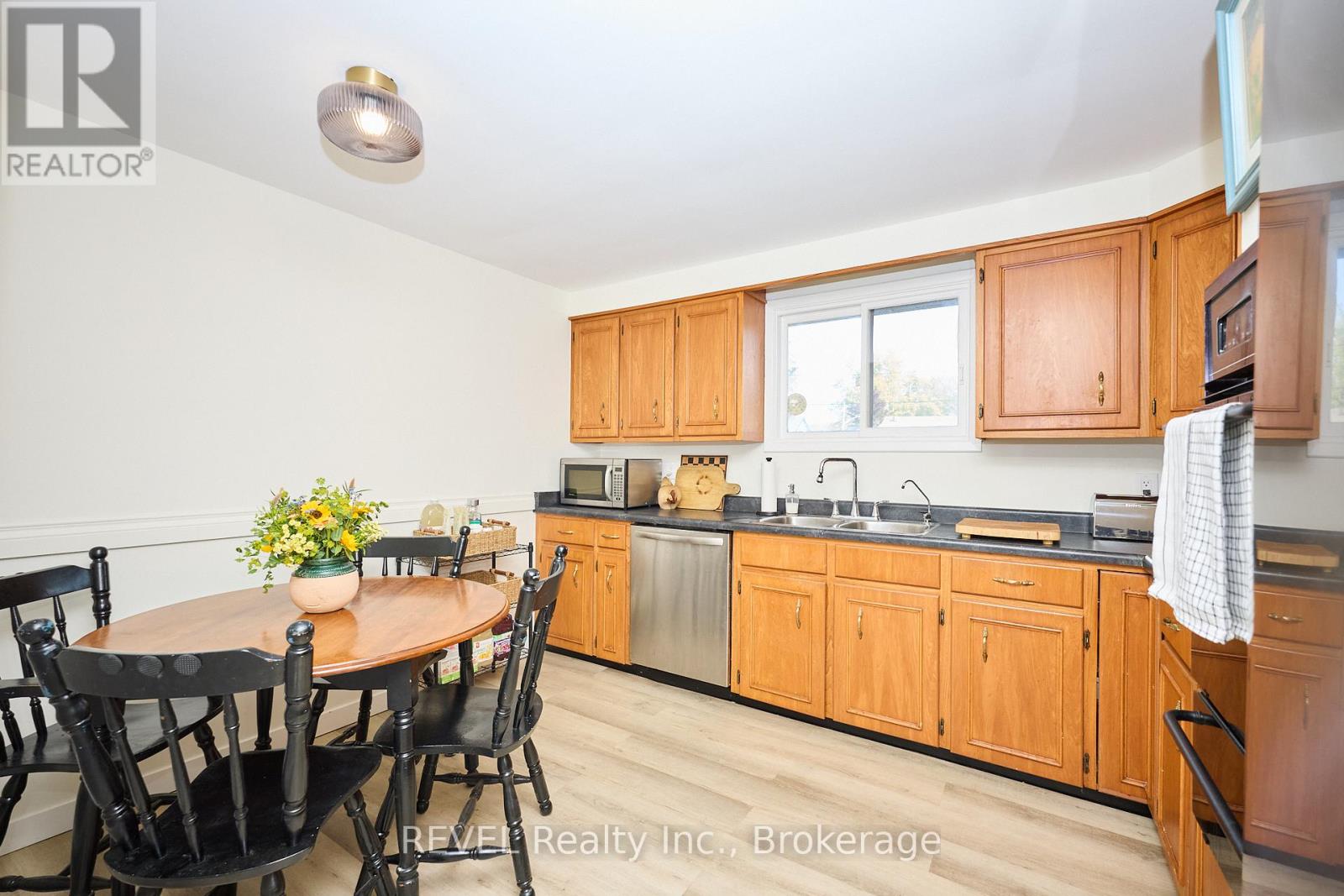 88 HAUN ROAD - 18