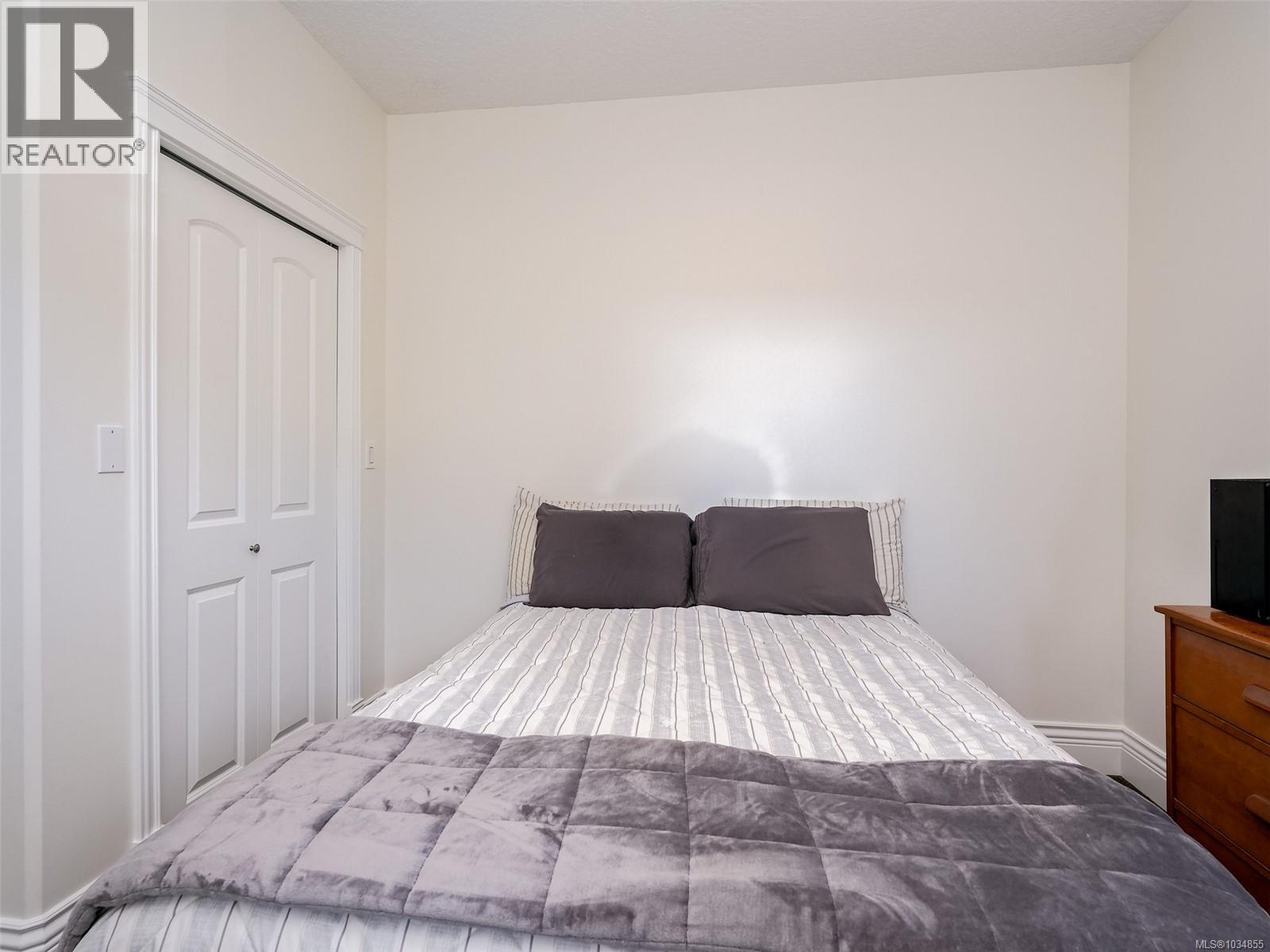 207 751 Goldstream Avenue, Langford