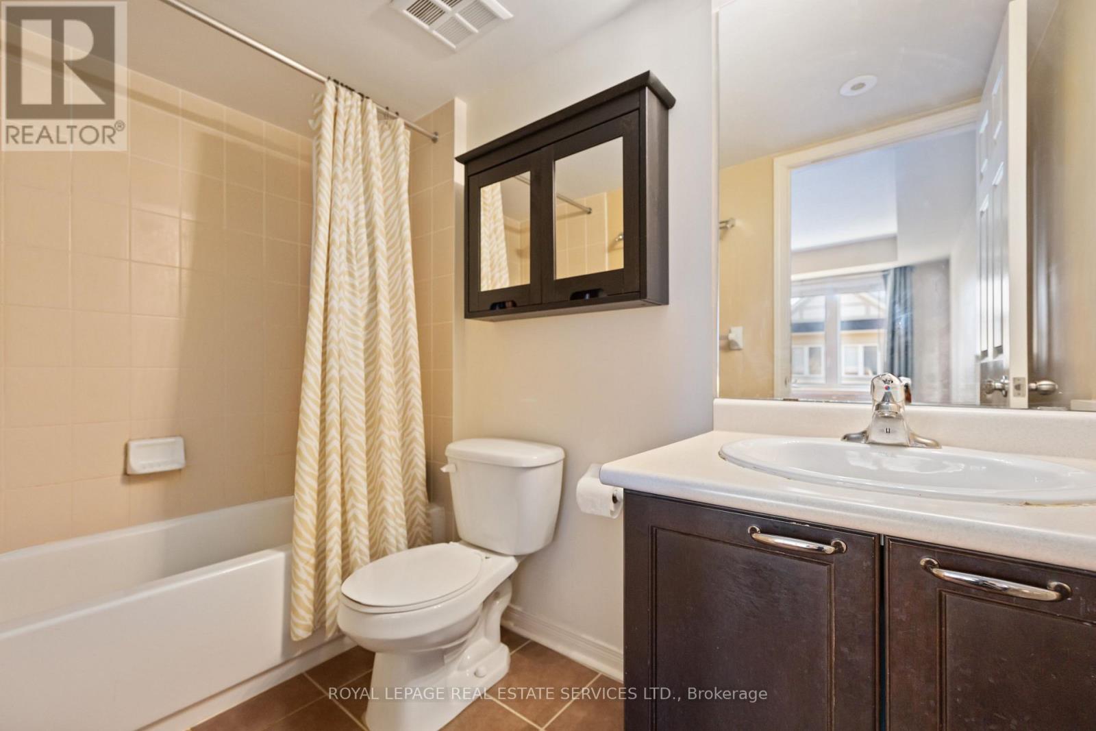 2179 BUR OAK AVENUE - 24
