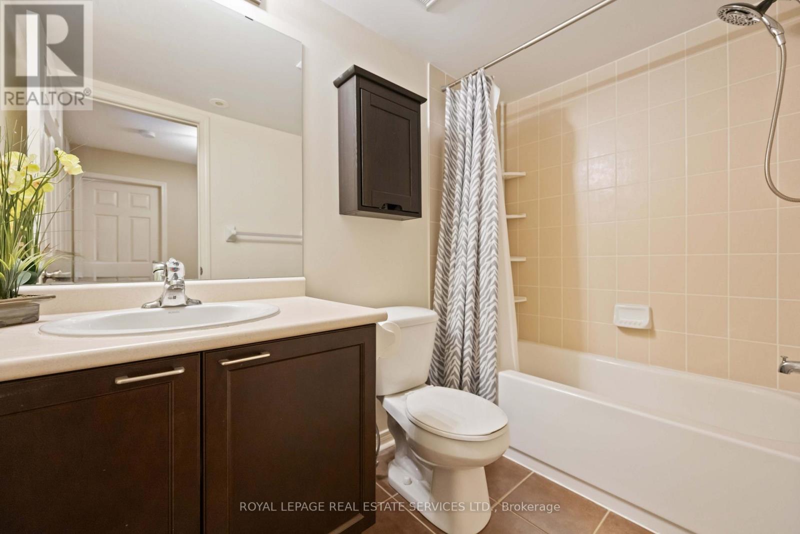 2179 BUR OAK AVENUE - 27