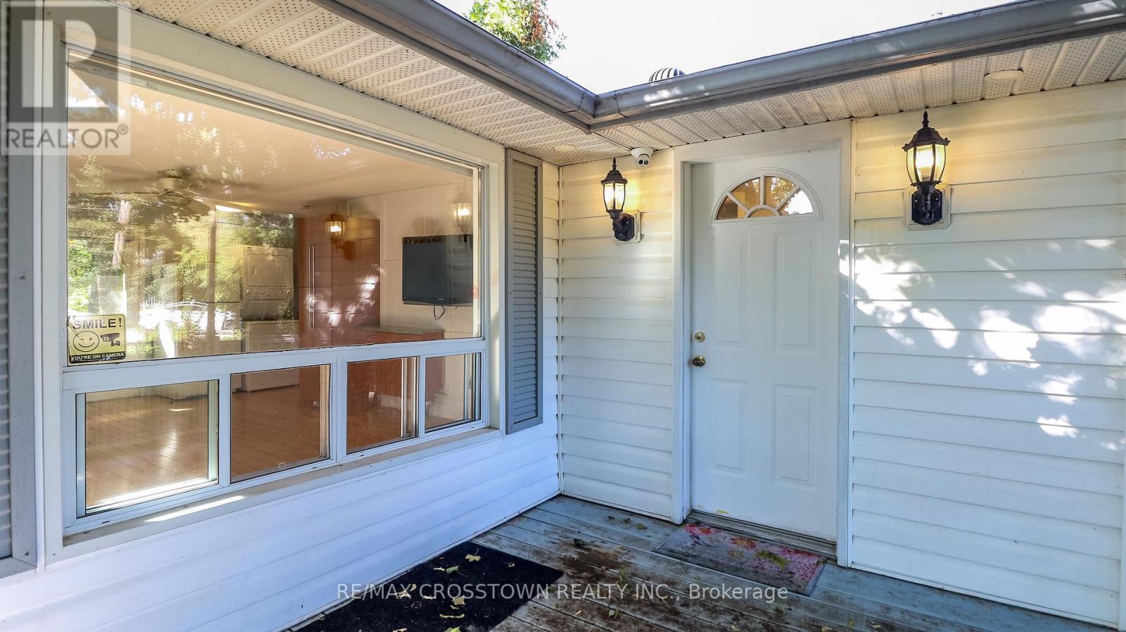 673 ROBERTS ROAD - 7