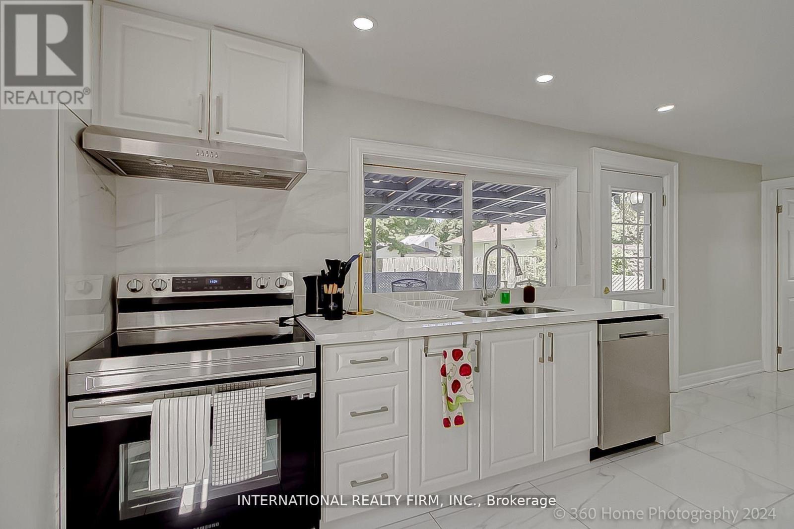 304 INNISFIL STREET - 8