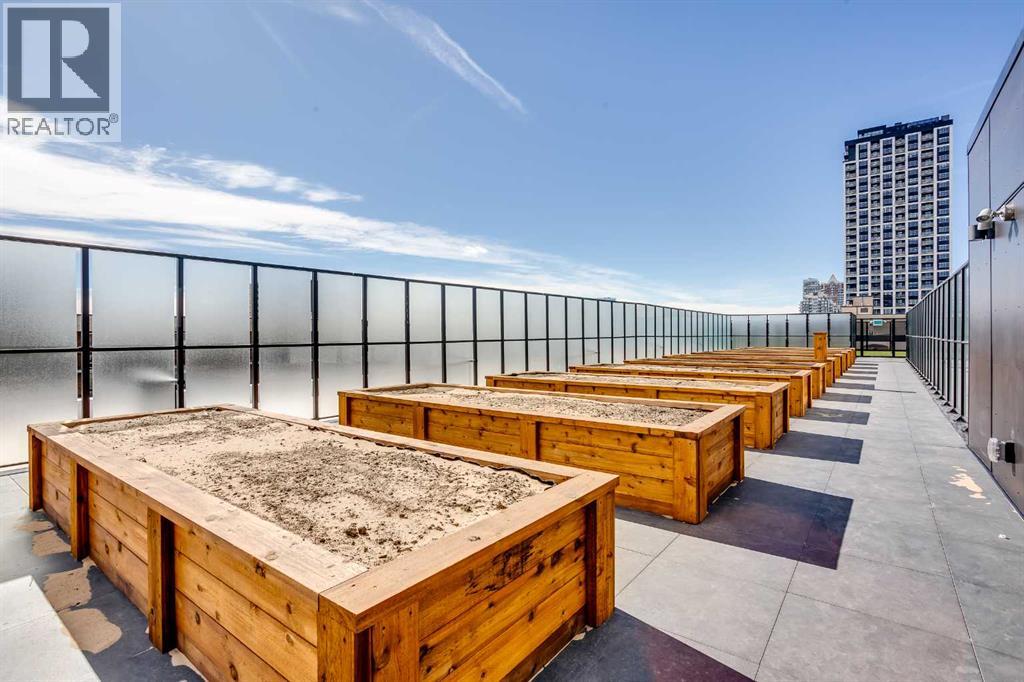 #126 310 15 Avenue SW - 27