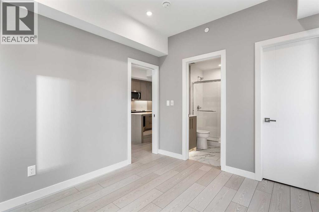 #126 310 15 Avenue SW - 13