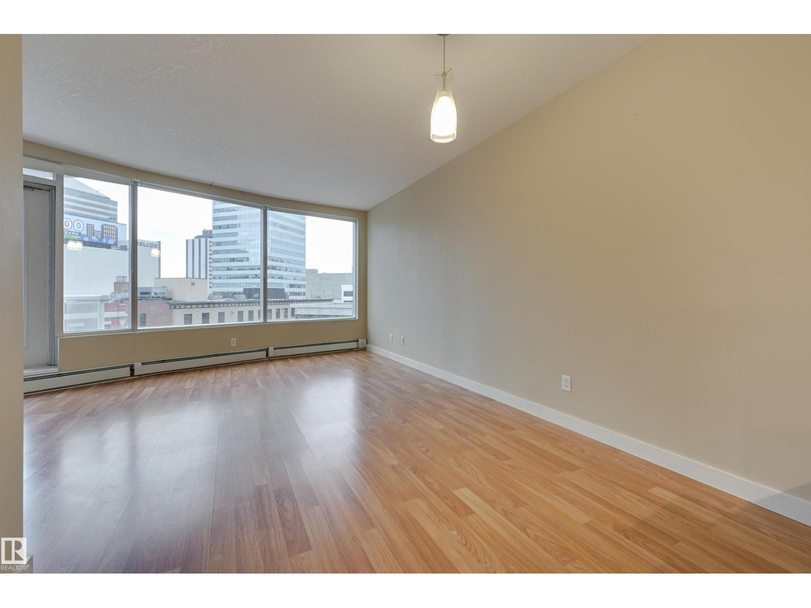 #603 10136 104 ST NW - 11