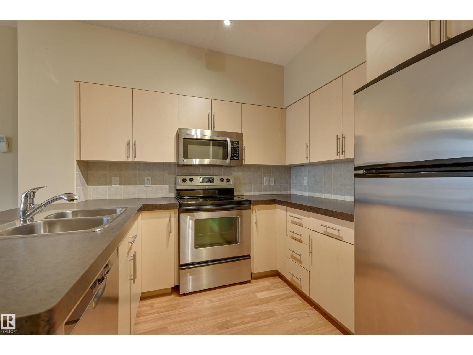 #603 10136 104 ST NW - 13