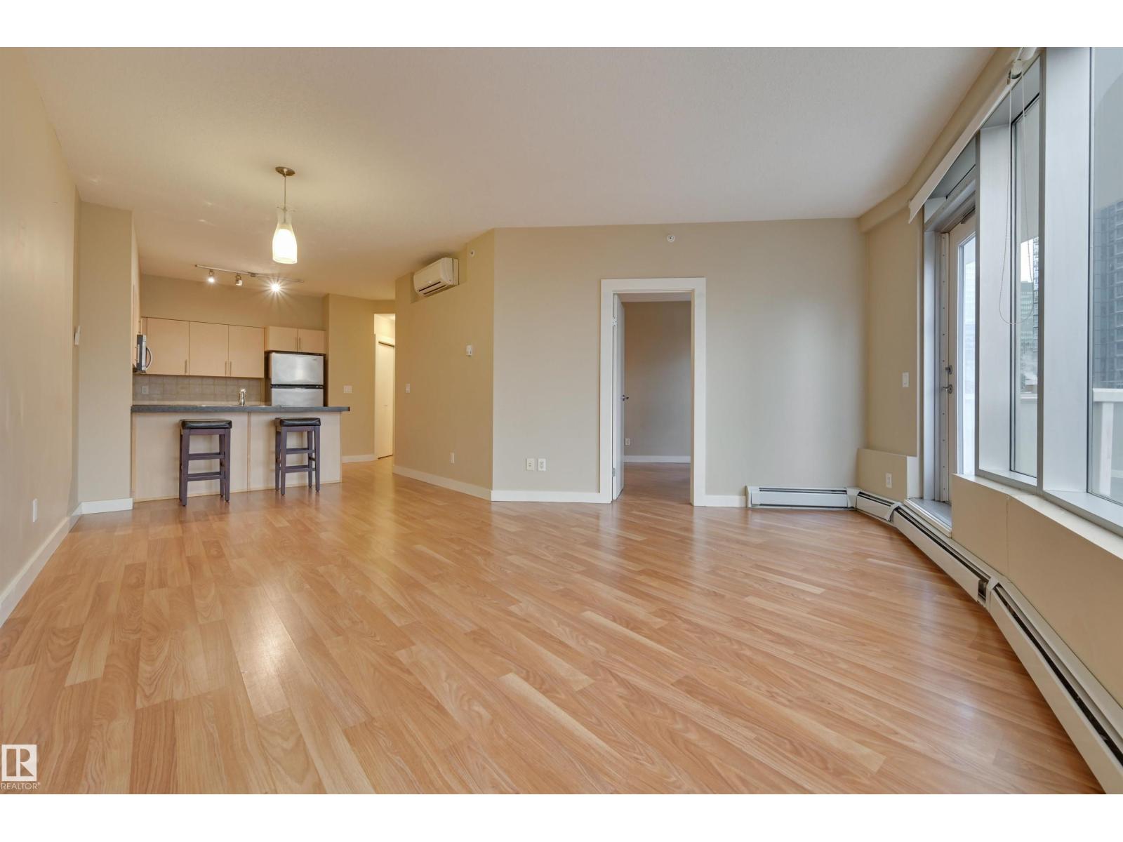 #603 10136 104 ST NW - 9