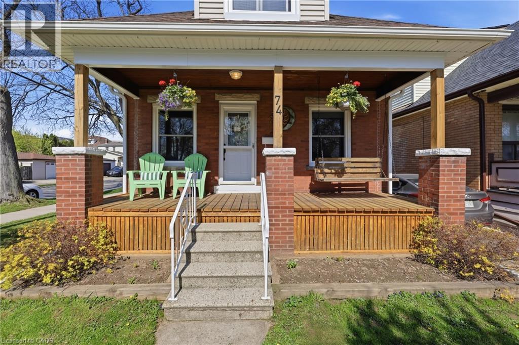 74 GRAHAM Avenue S - 44