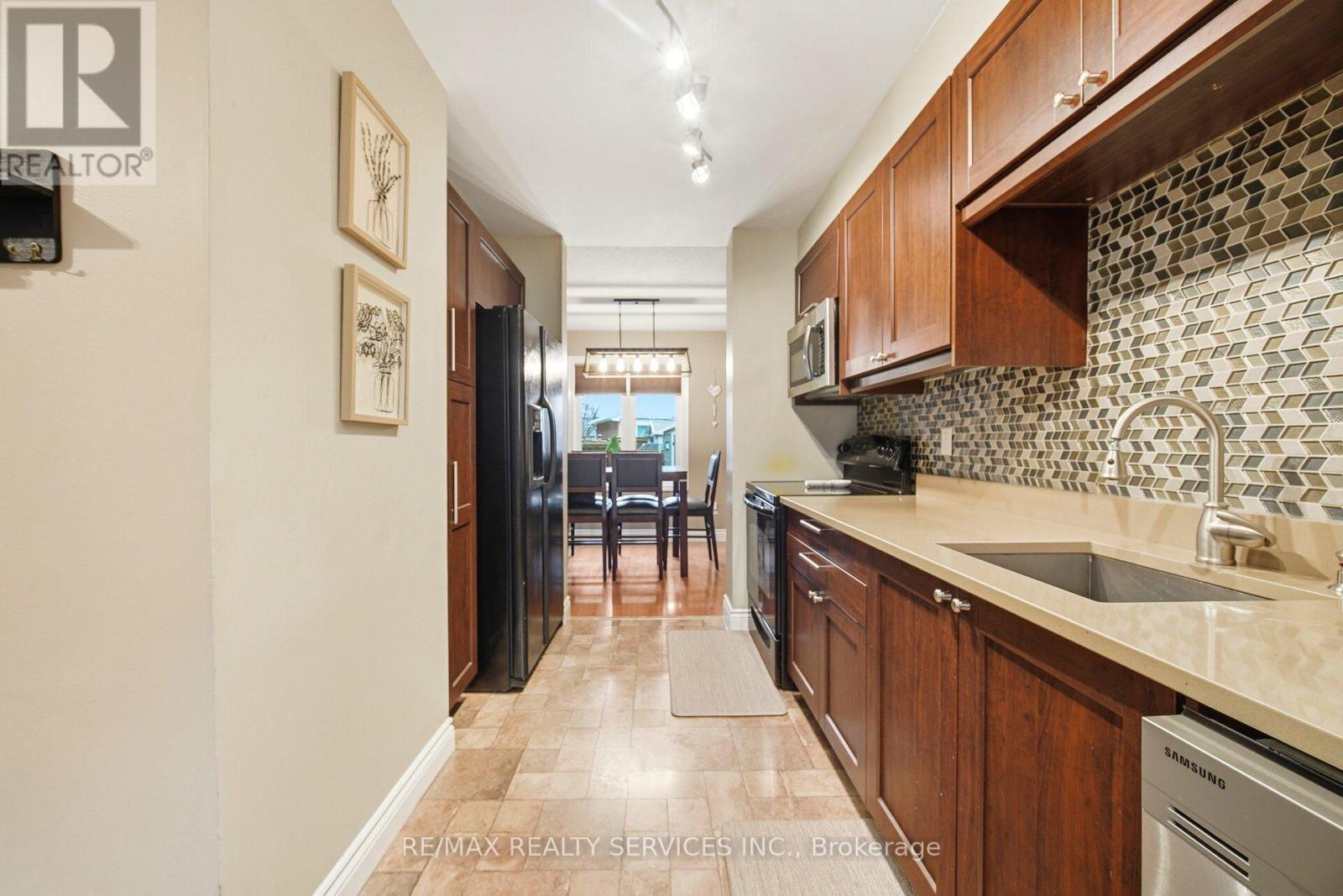 19 DALZELL AVENUE - 15