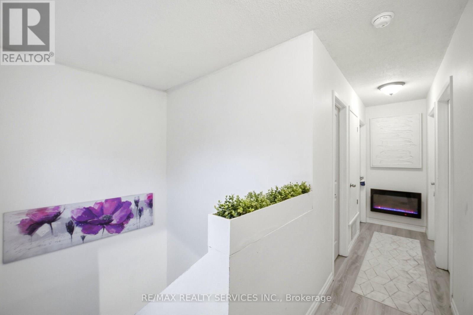19 DALZELL AVENUE - 19