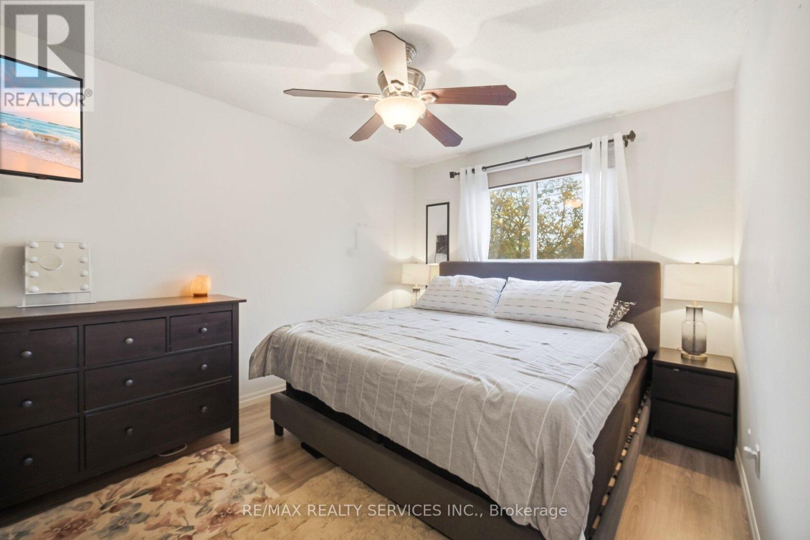 19 DALZELL AVENUE - 20