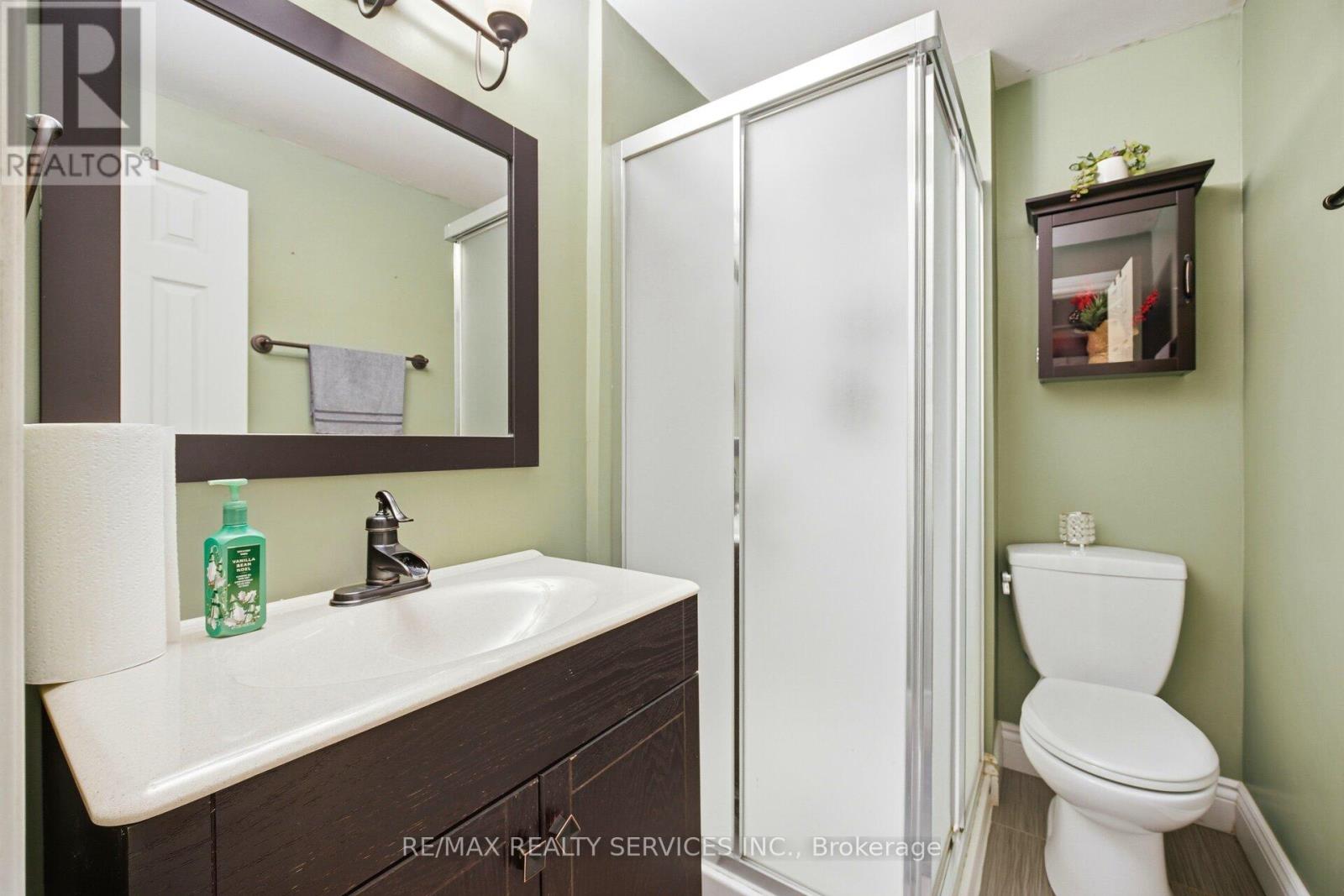 19 DALZELL AVENUE - 26