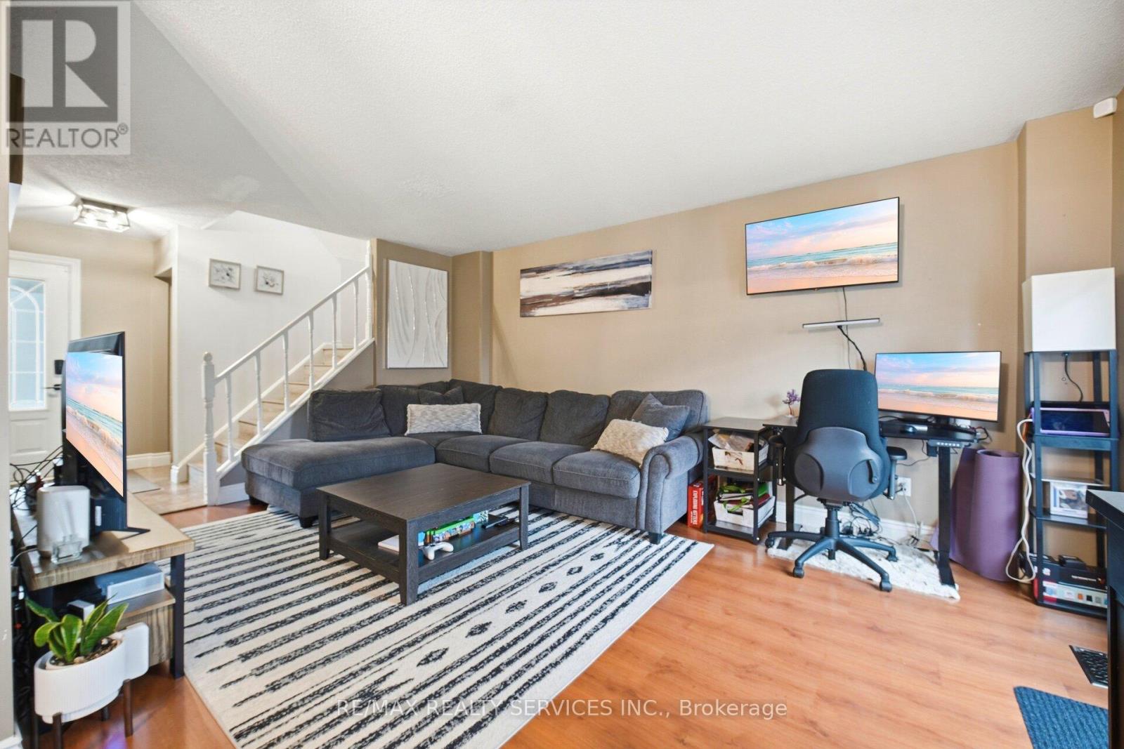 19 DALZELL AVENUE - 7